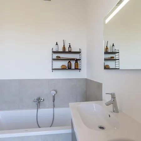Lecomte - Baelskaai Azure 224 * Ostend